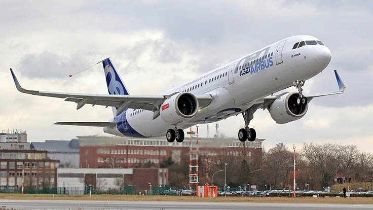 ايرباص تسلم 10 طائرات في يوم واحد